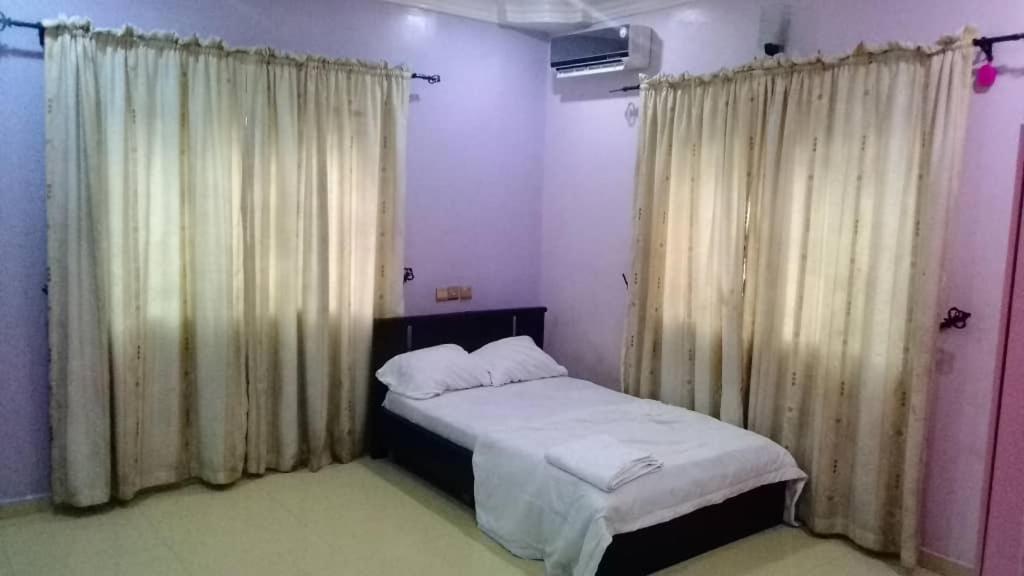 MONAS VILLA APARTMENTS IBADAN - Housity