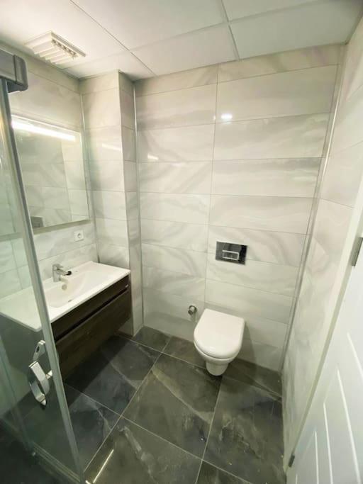 Modern New furniture  -Istanbul Highway - Housity