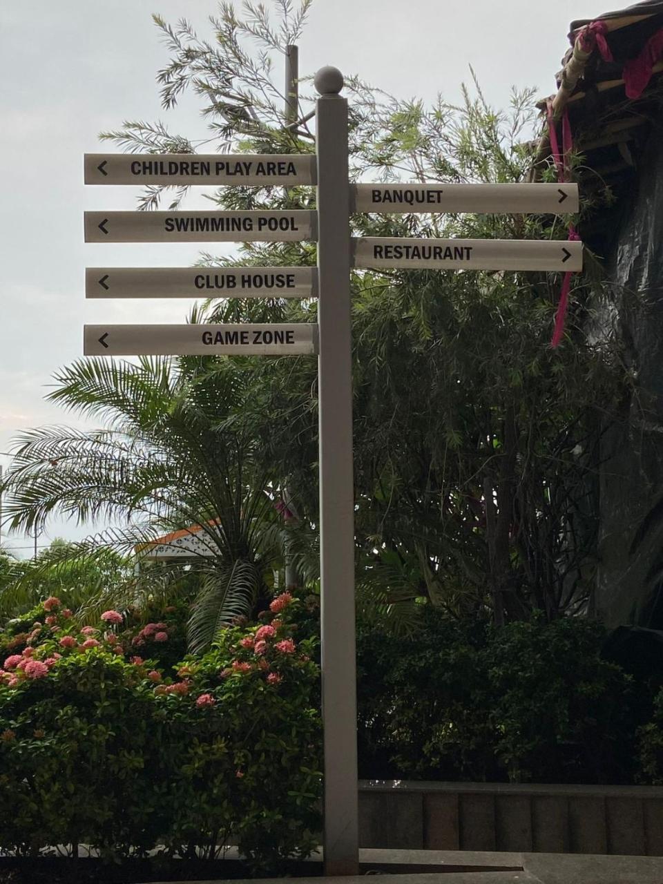 Weekend Address By Jeel Elite Inn - Housity