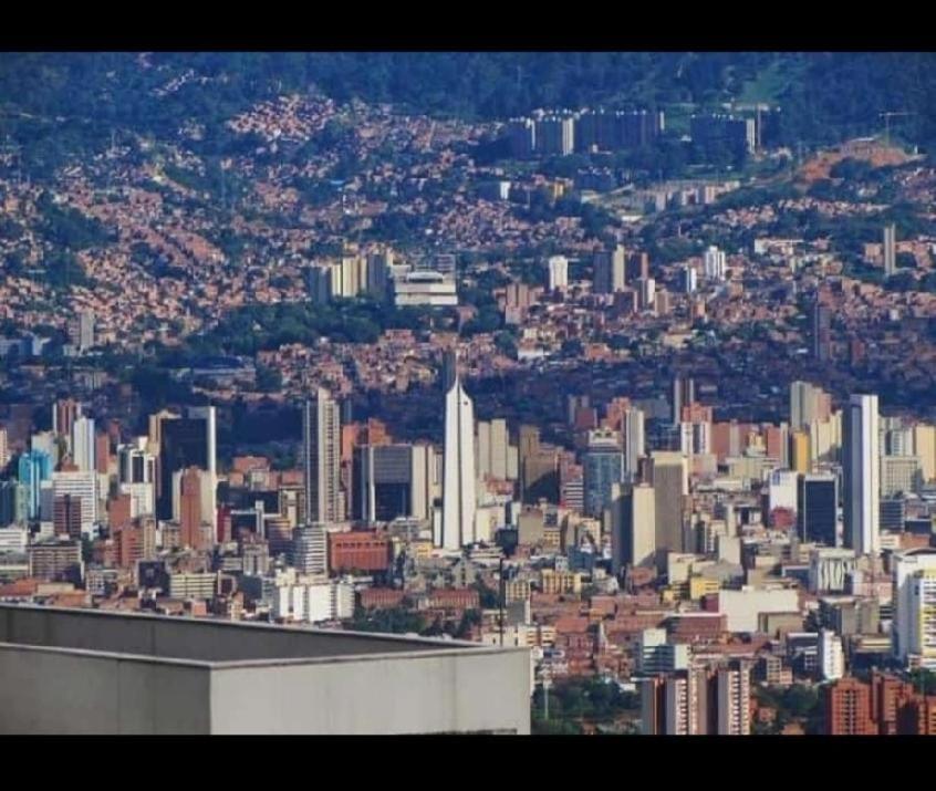 Apartamento edificio Lisboa itagui - Housity