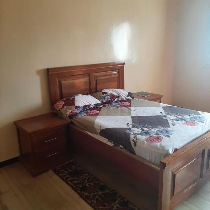 A saisir: Apt meublé à 300 de la VDN guediawaye en face Hamo 5 - Housity