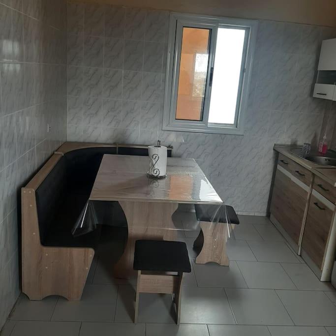 A saisir: Apt meublé à 300 de la VDN guediawaye en face Hamo 5 - Housity