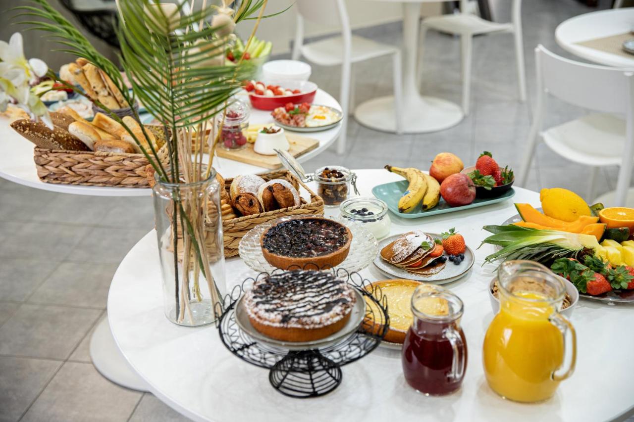 Image: Noah Beach Hotel