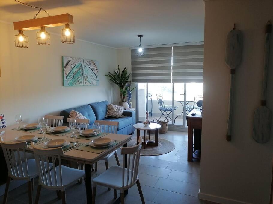 Hermoso! Costa Algarrobo, combina playa y bosque