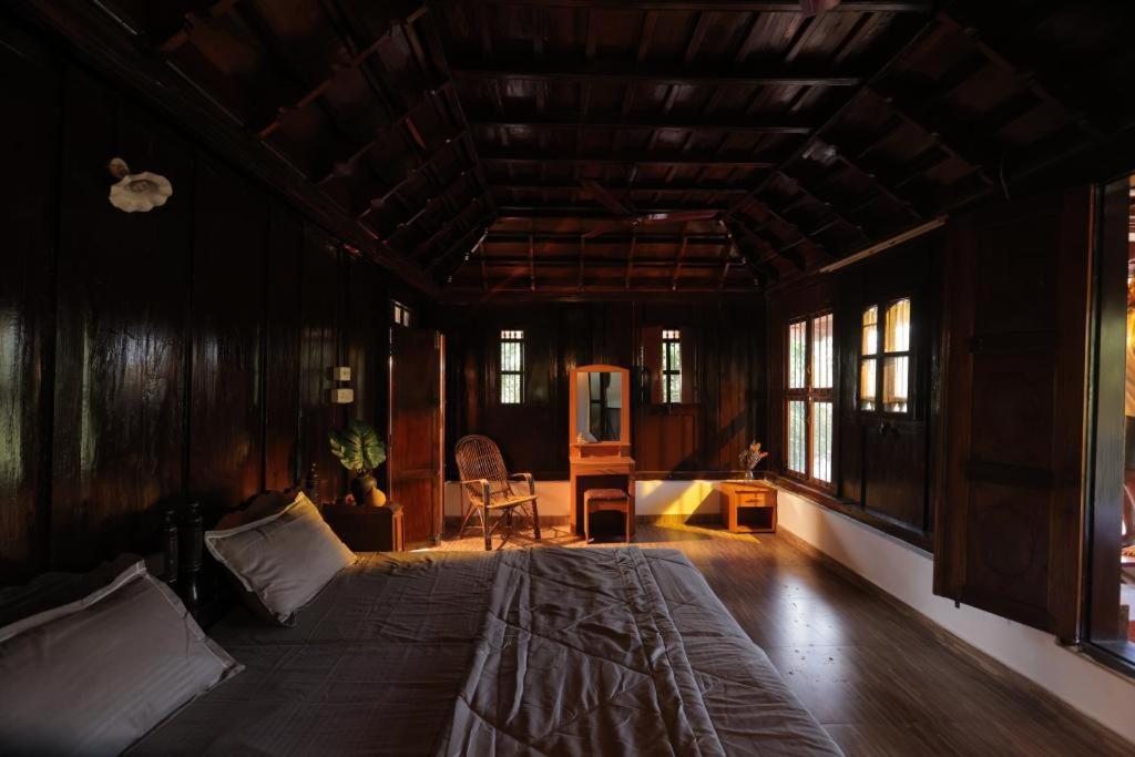 Mountde Kumarakom - Housity