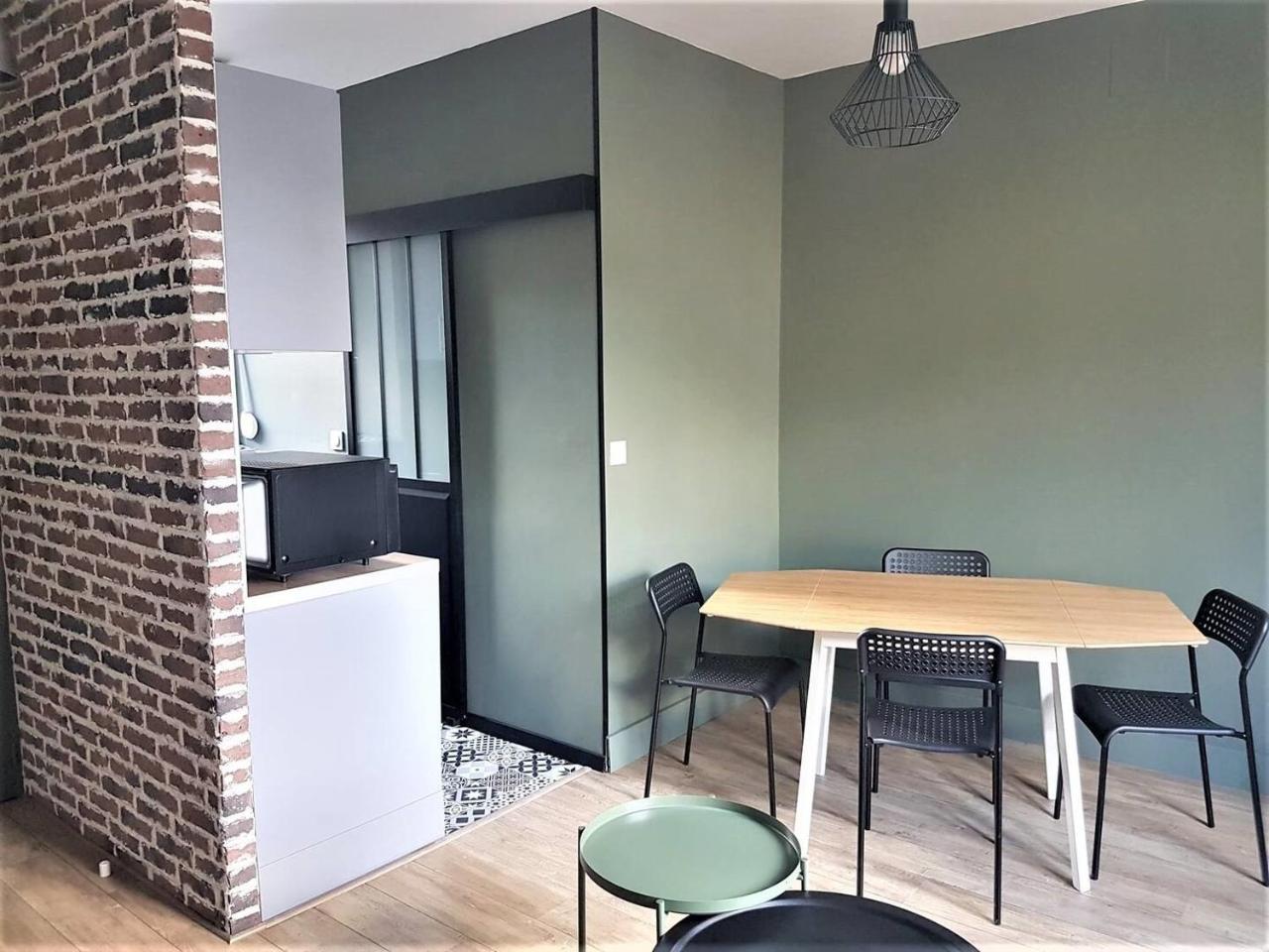Appartement proche centre entièrement rénové avec le cachet de lancien - Housity