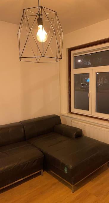 Lovely 1 private bedroom with garden view - Housity