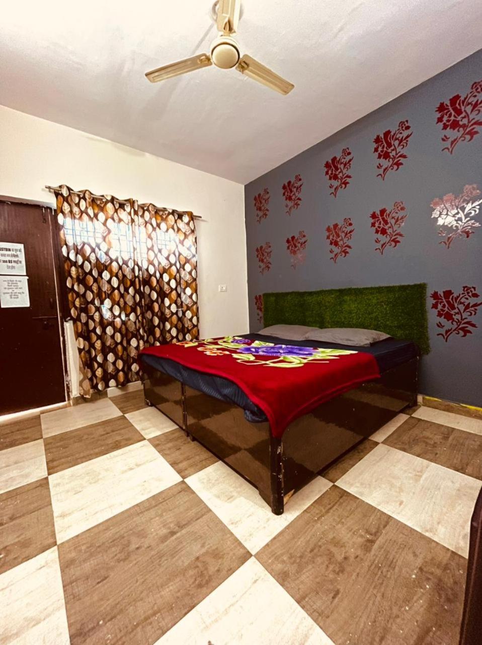 A second house - Housity