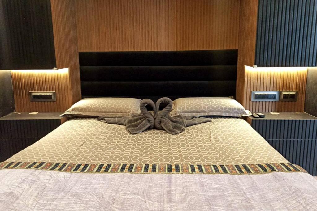 Modern & Cozy 1 bedroom apartment near the airport - Housity