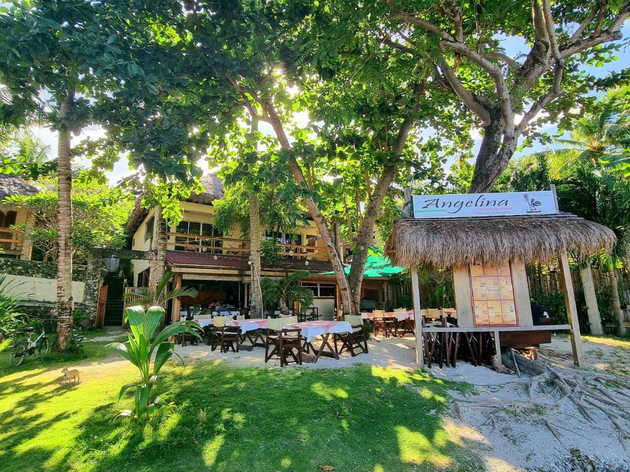 Image: Angelina Beach Resort & Italian Restaurant Malapascua