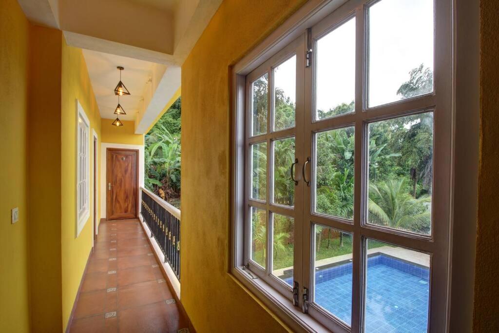 Mountain Bliss - Boutique Duplex with Private Pool - Housity