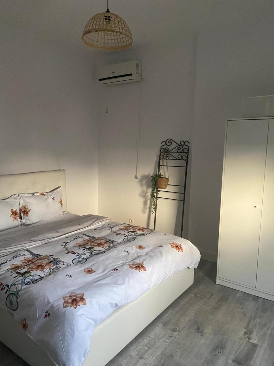 Apartament 1 Camer? - Housity