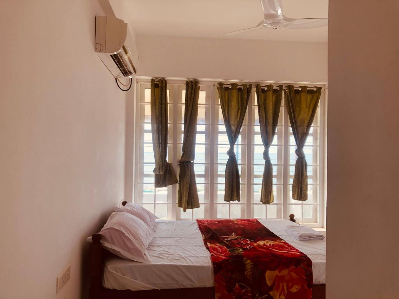 Ocean view home stay - Housity