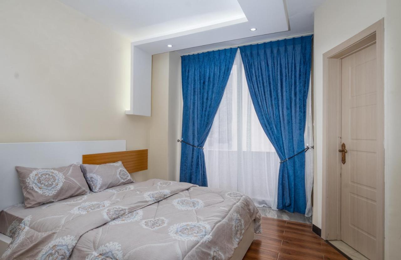Diaspora Square s - Housity