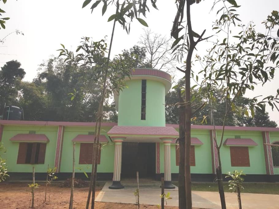 Modern holiday  in Beanibazar Town - Housity