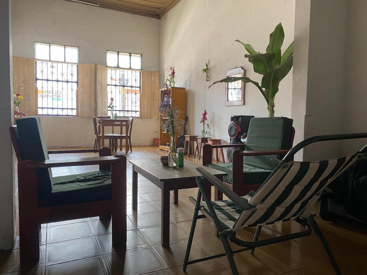 Bien Plantado Vegan Restaurant & Housing - Housity