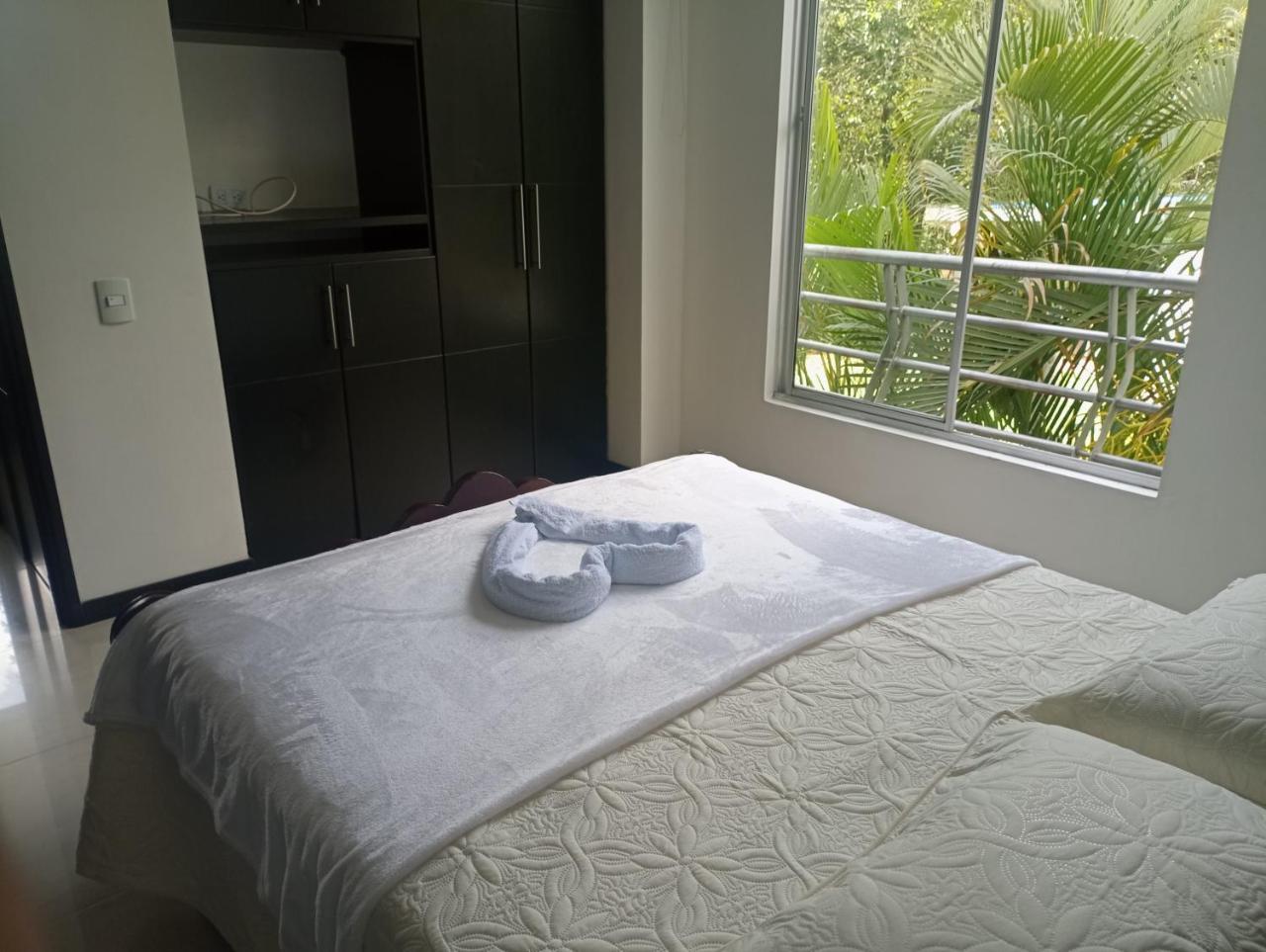 Apartamento torres de alicante - Housity