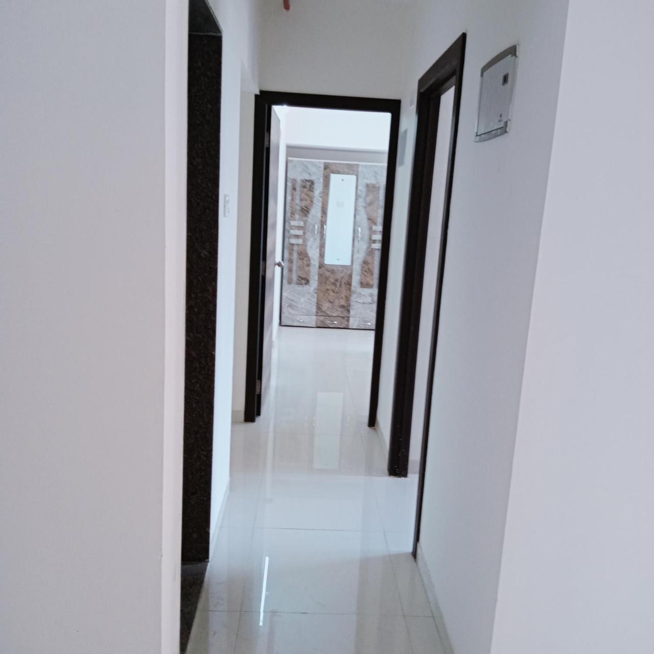 Metropolis revera - Housity