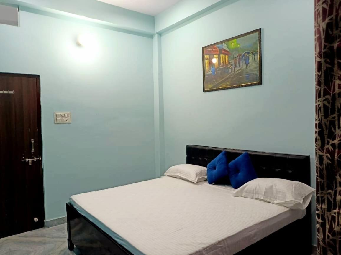 Family - Friendly  (Fully Furnished 2 Bedroom ) - Housity