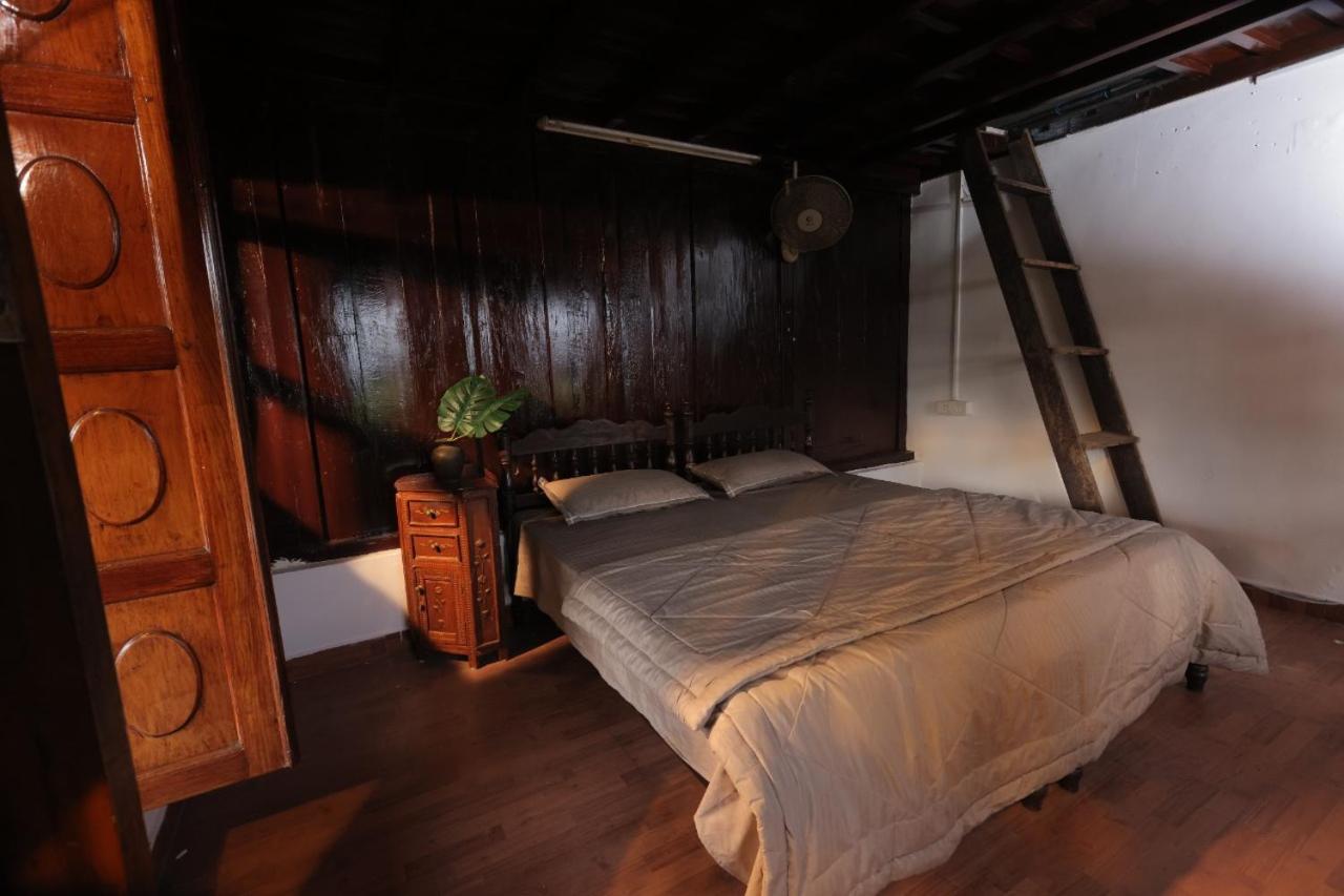 Mountde Kumarakom - Housity