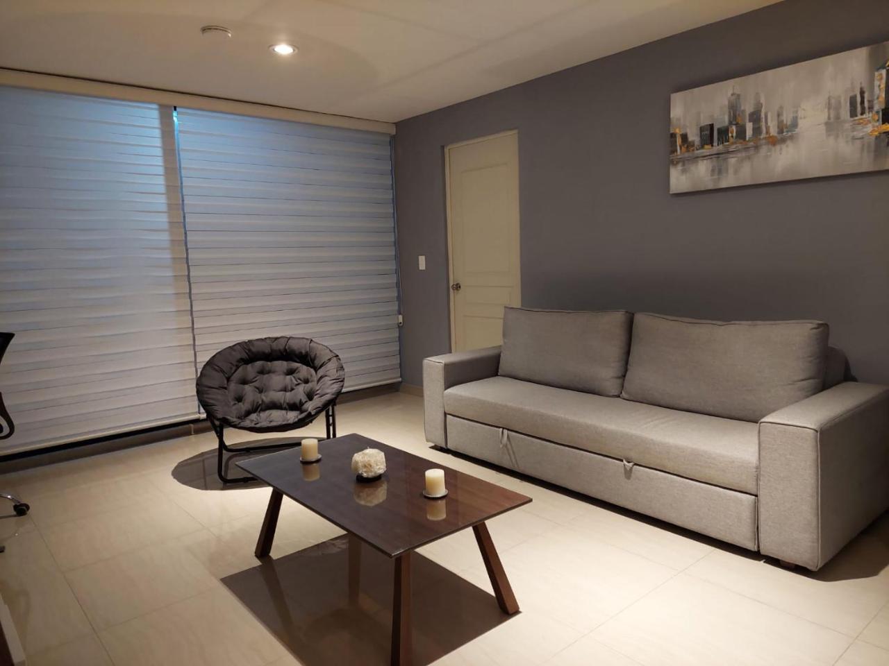 Business  Spacious 2BR Near Plaza Cristal - Housity
