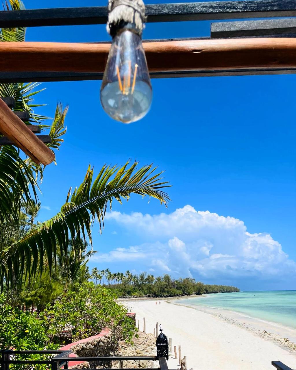 Image: The Beach B&B