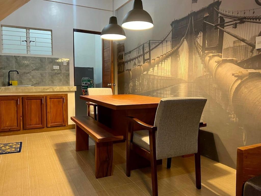 Keep calm and feel New York! - Housity
