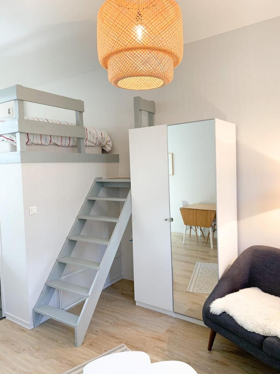 Warm and cosy apartment for 2 in Rouen - Housity