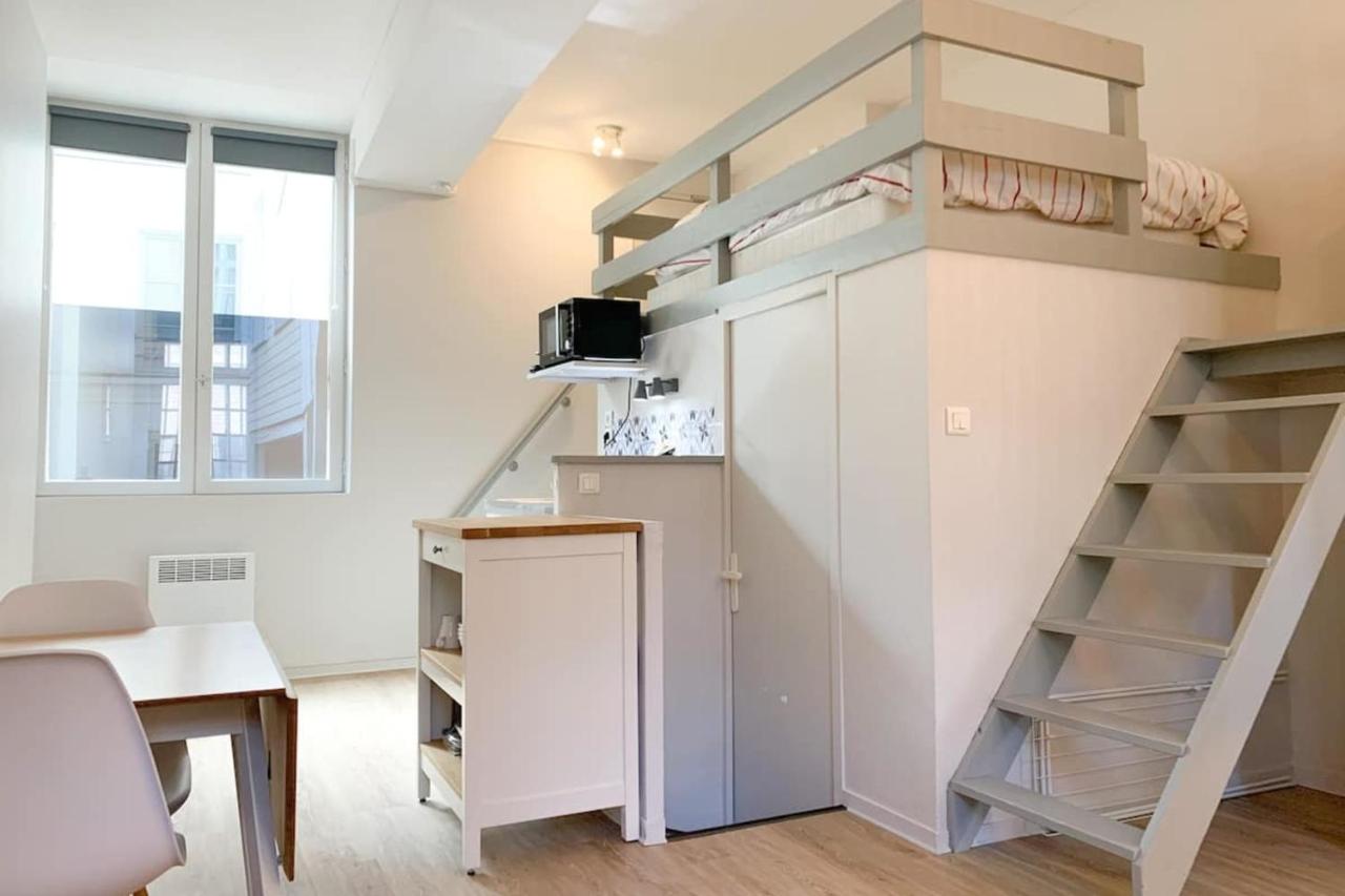 Warm and cosy apartment for 2 in Rouen - Housity