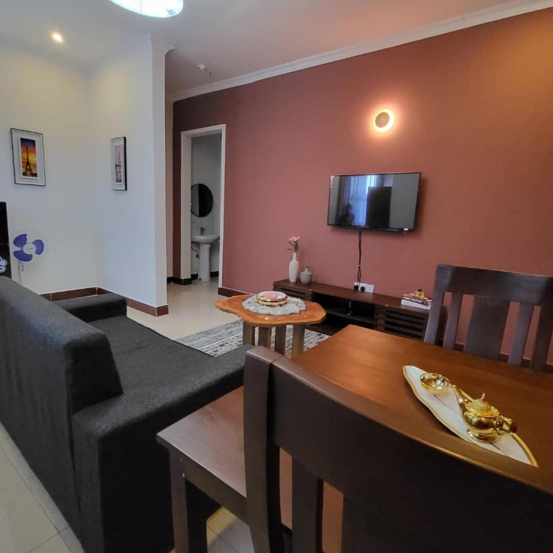 Good Homes  2 - Housity