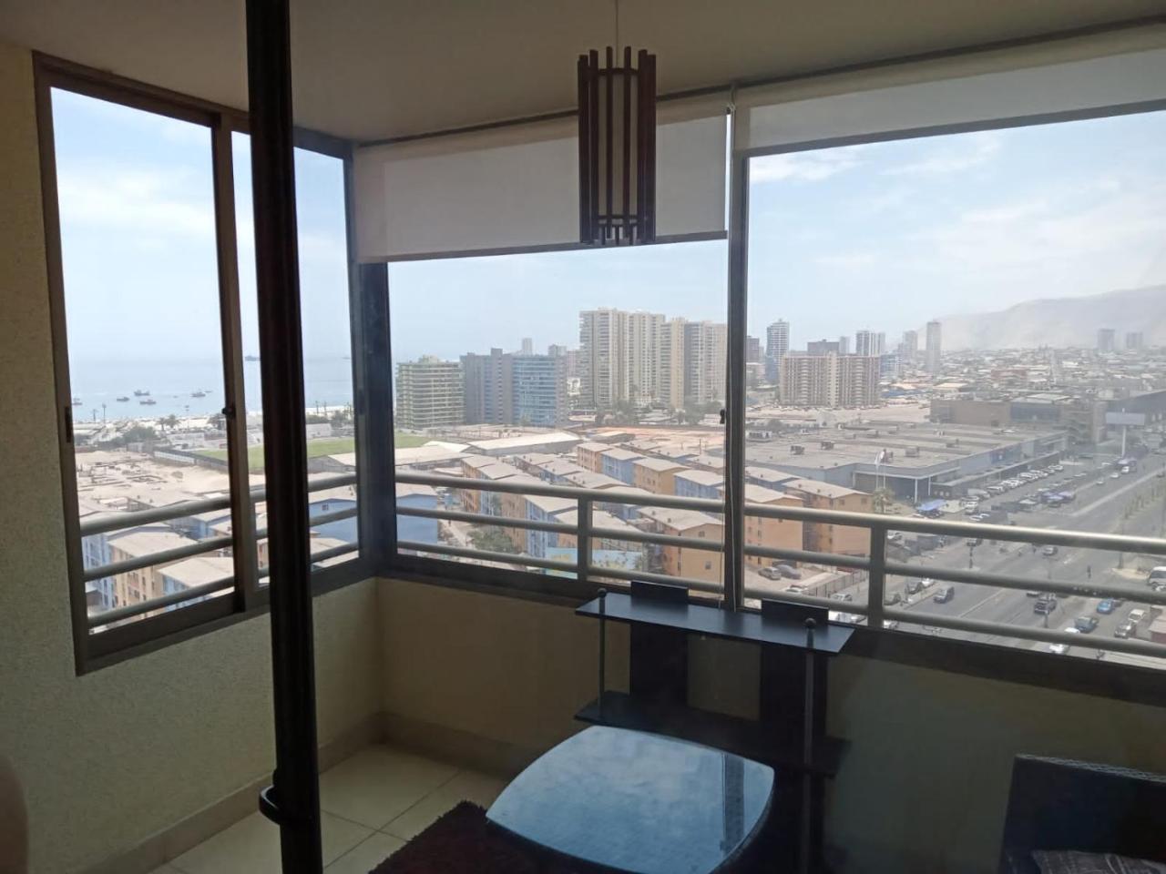 Amoblados MyK Portal Heroes, Mall Plaza