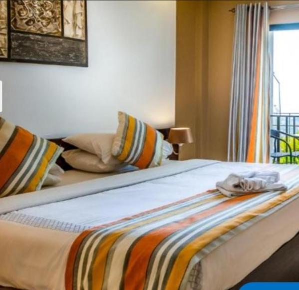Golden guest house - Housity