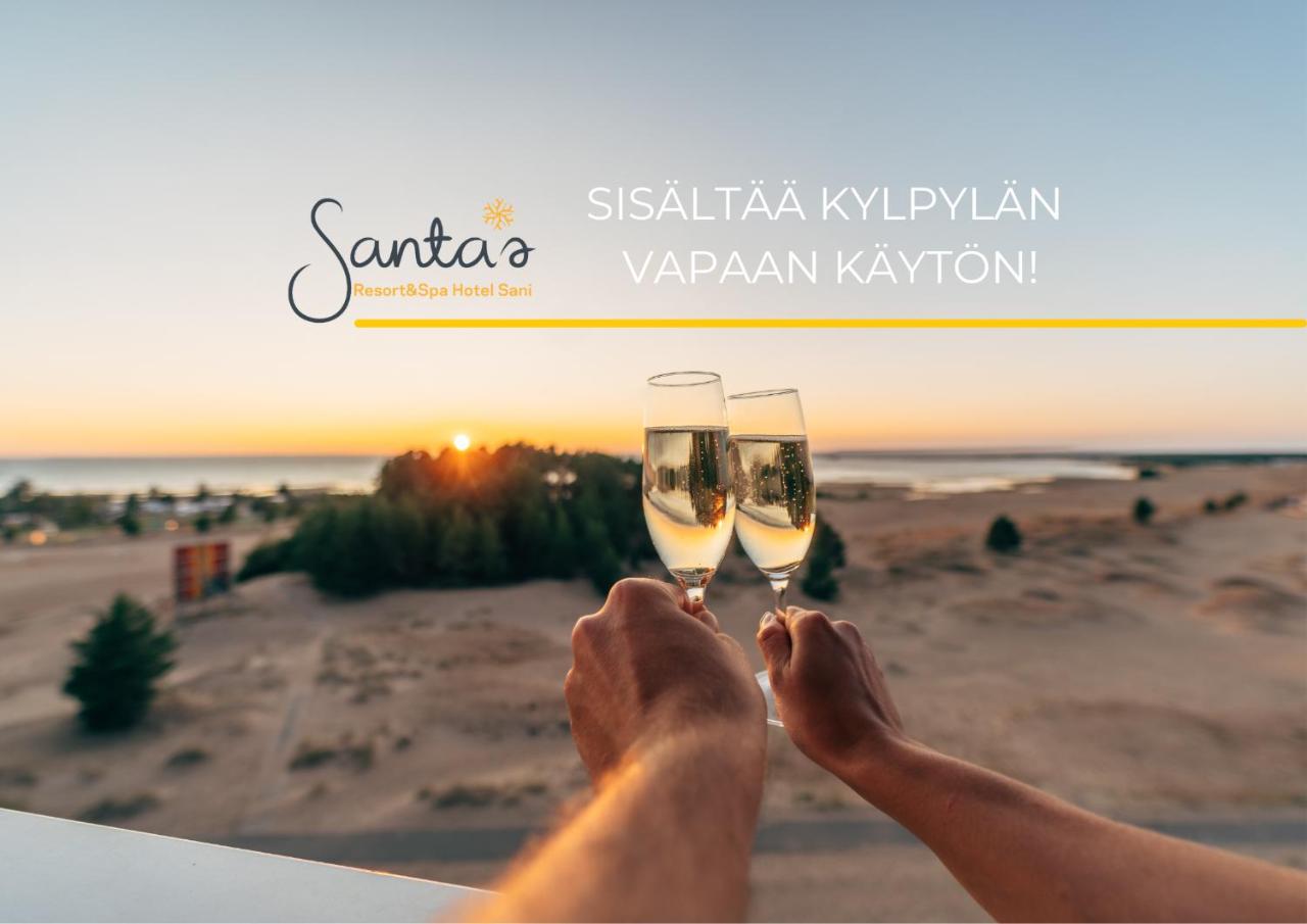 Image: Santa's Resort & Spa Hotel Sani Apartments