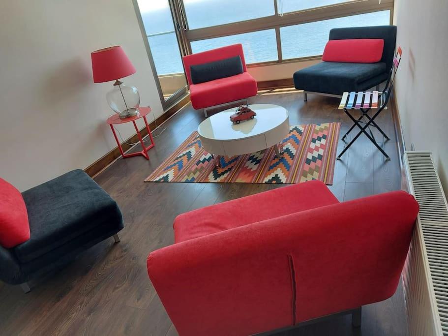 Conc�n vista al mar.