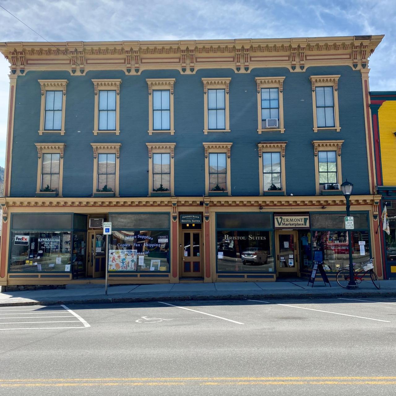 Image: Bristol Suites