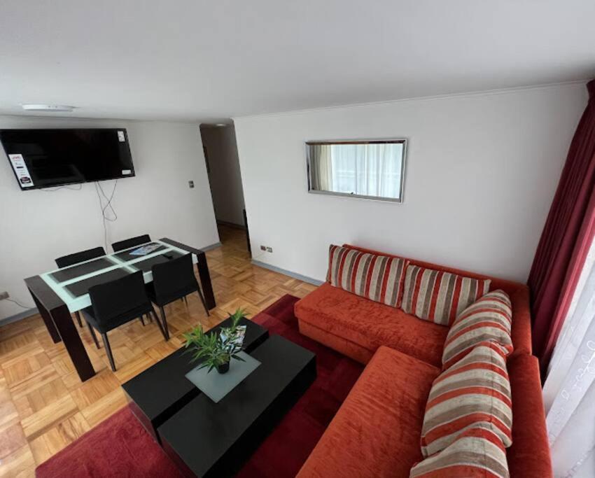 Departamento 3 dorm para 6 hu�spedes Colon con Tobalaba