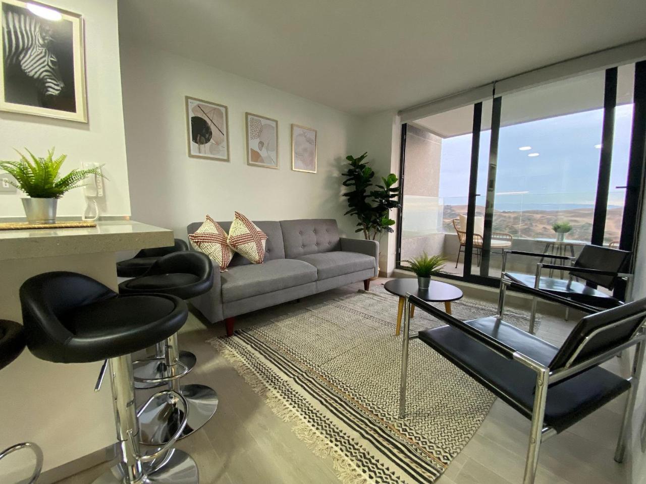 Departamento con Vista despejada a las Dunas.