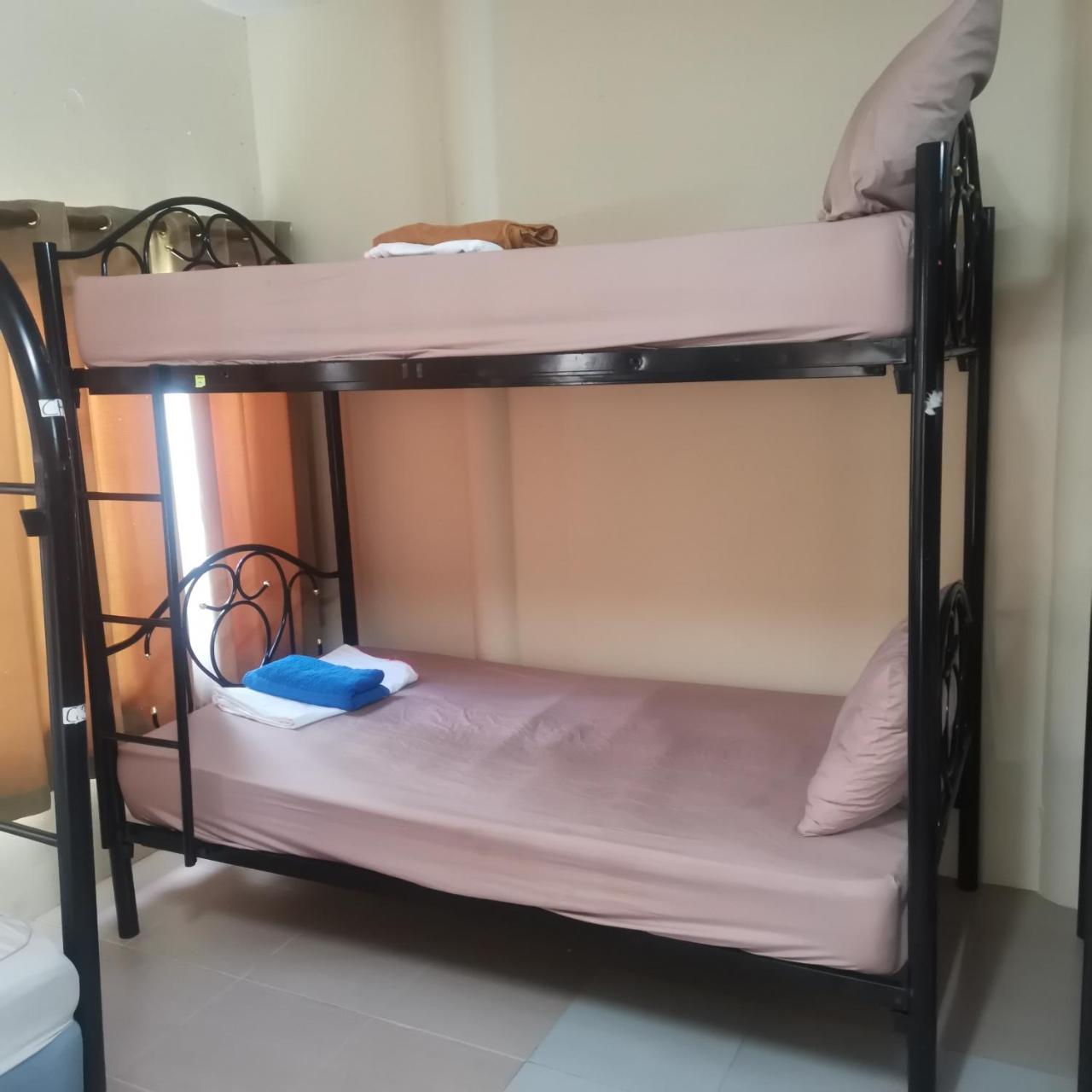 Image: Haadrin Village Mixed Dorm