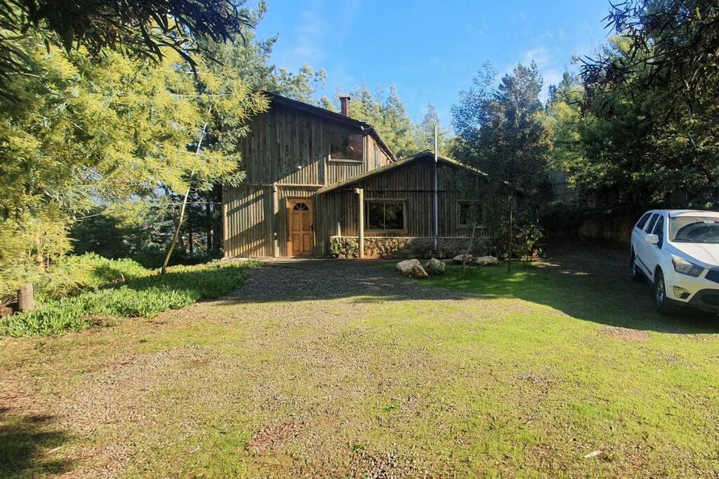 Remodelada Caba�a Antoleo a metros de Lago Vichuqu�n