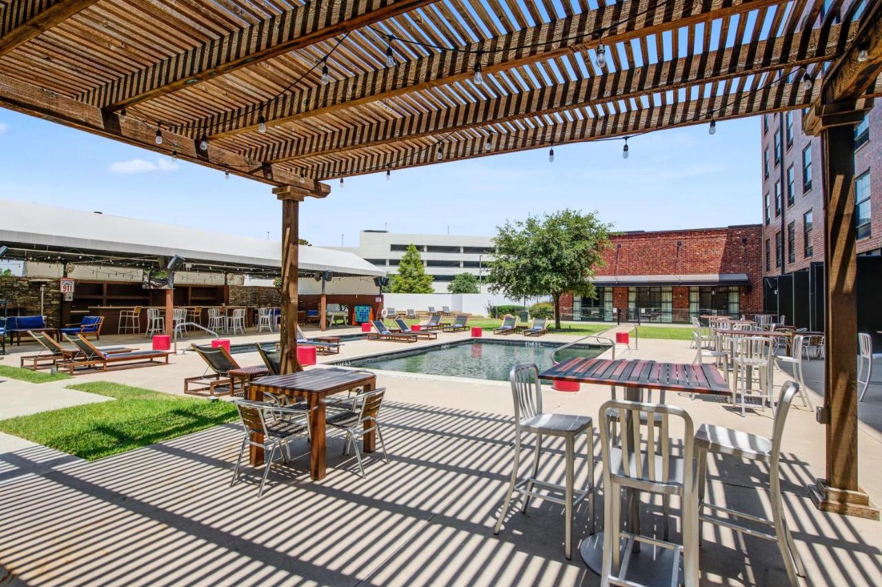 Image: NYLO Las Colinas Hotel, Tapestry Collection by Hilton