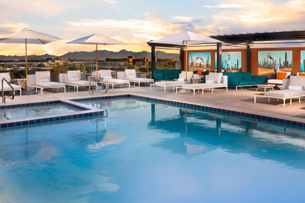 Image: Canopy By Hilton Scottsdale Old Town