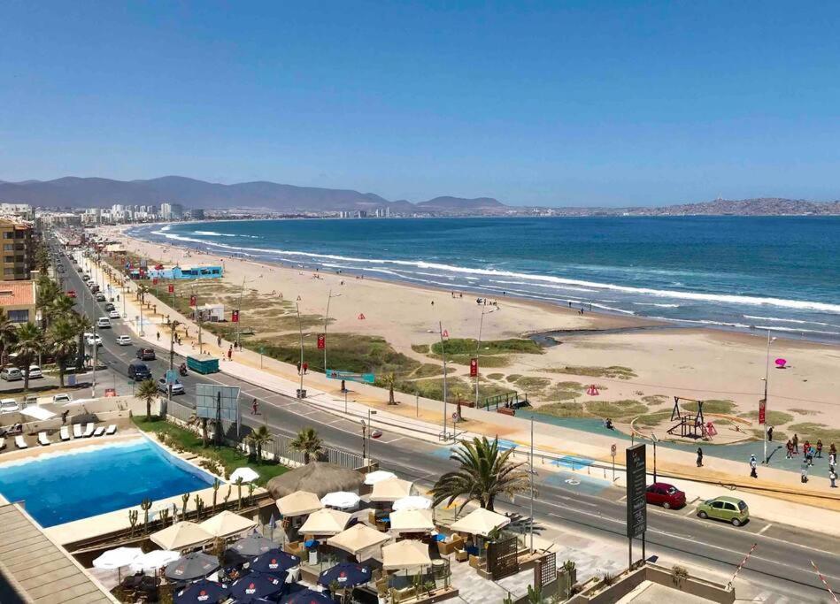 Sobre l�nea de Playa, Maravillosa Vista al mar 2B/2B-Wifi-TV70�Netf- Estacionamiento propio