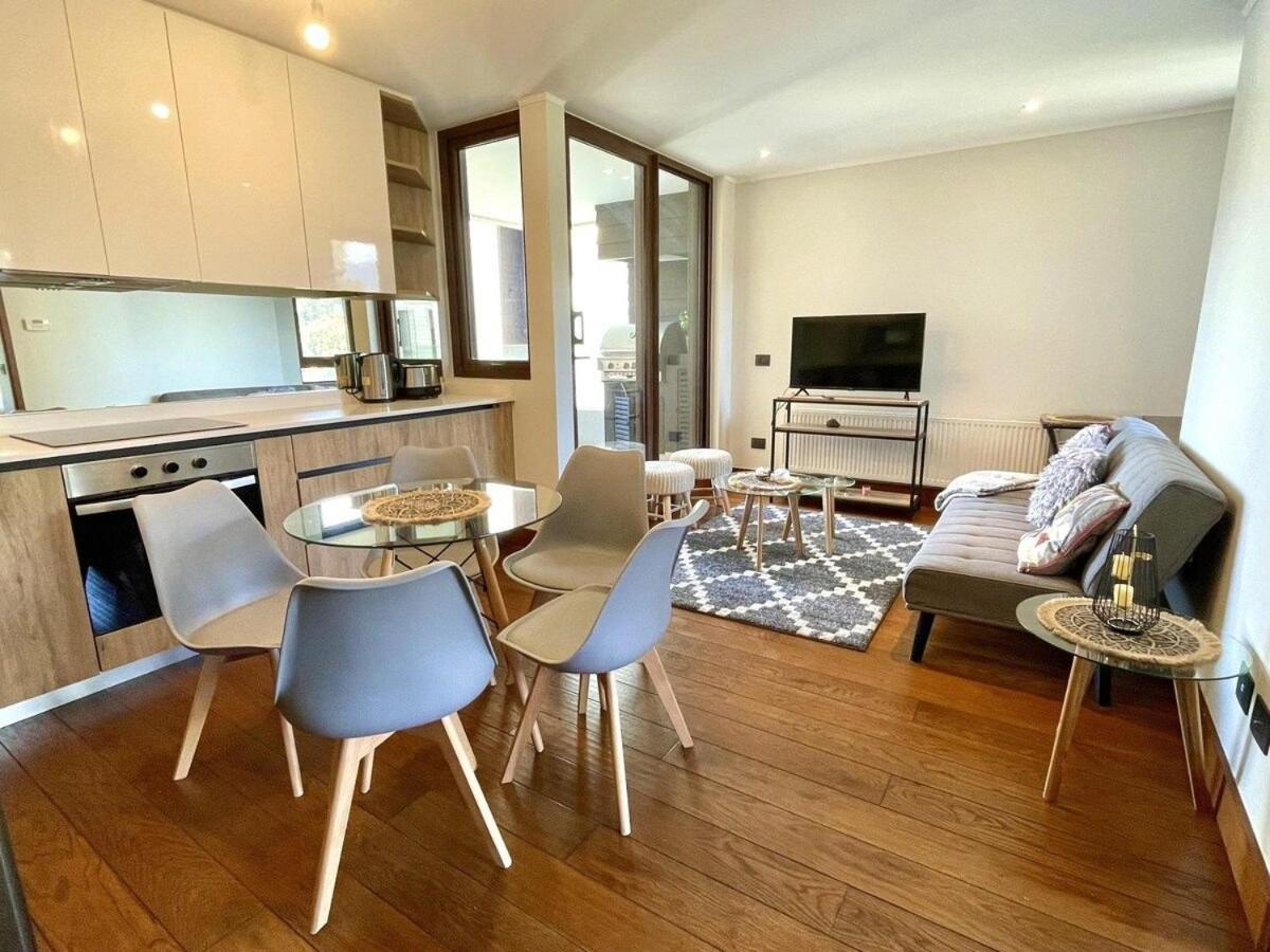 Parque Pinares � Parque Pinares Vista Lago Puc�n