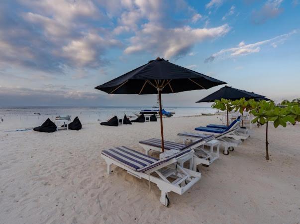 Image: Nusa Indah Onai Hotel
