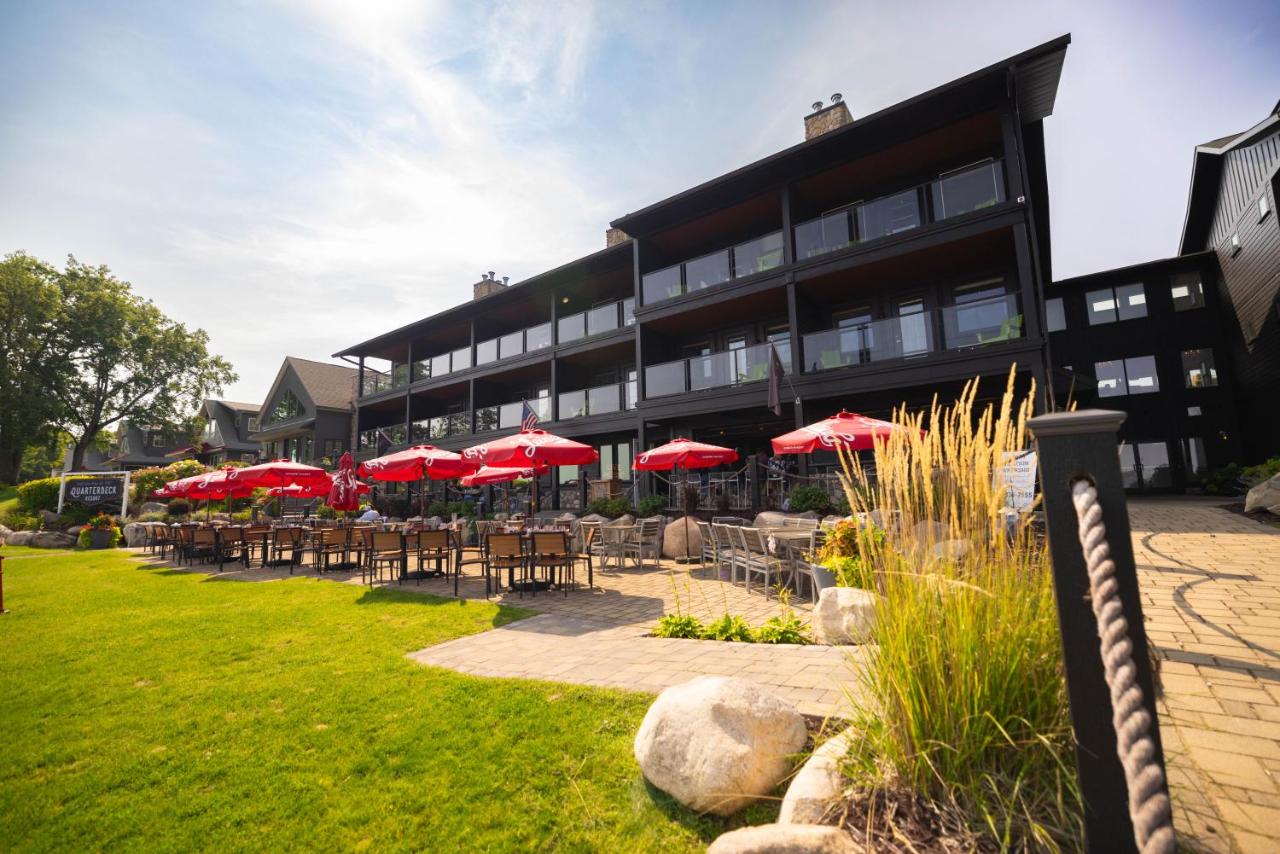 Image: Quarterdeck Resort