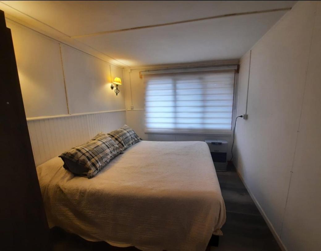 Departamento independiente. Amoblado