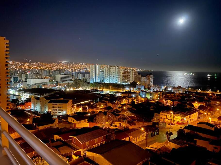 Nuevo y amplio dpto con vista despejada al mar