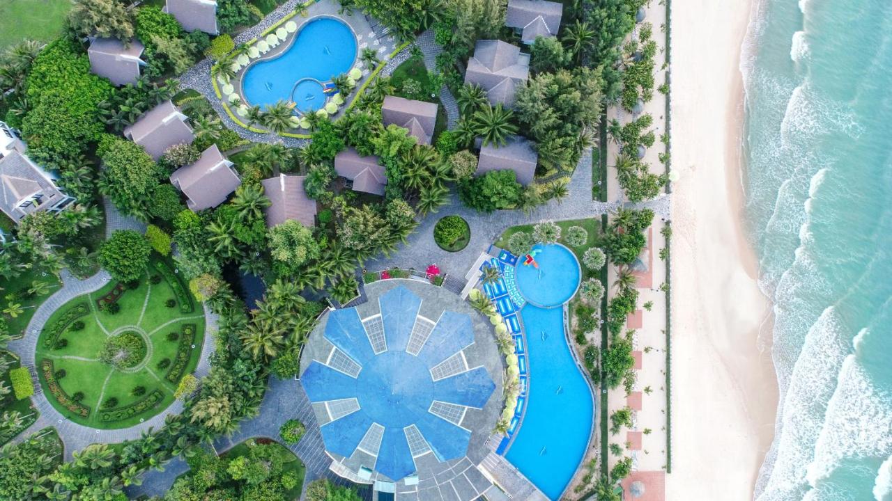 Image: Carmelina Beach Resort Ho Tram