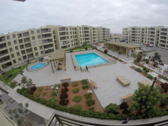 ARRIENDO DEPARTAMENTO FRENTE A PLAYA