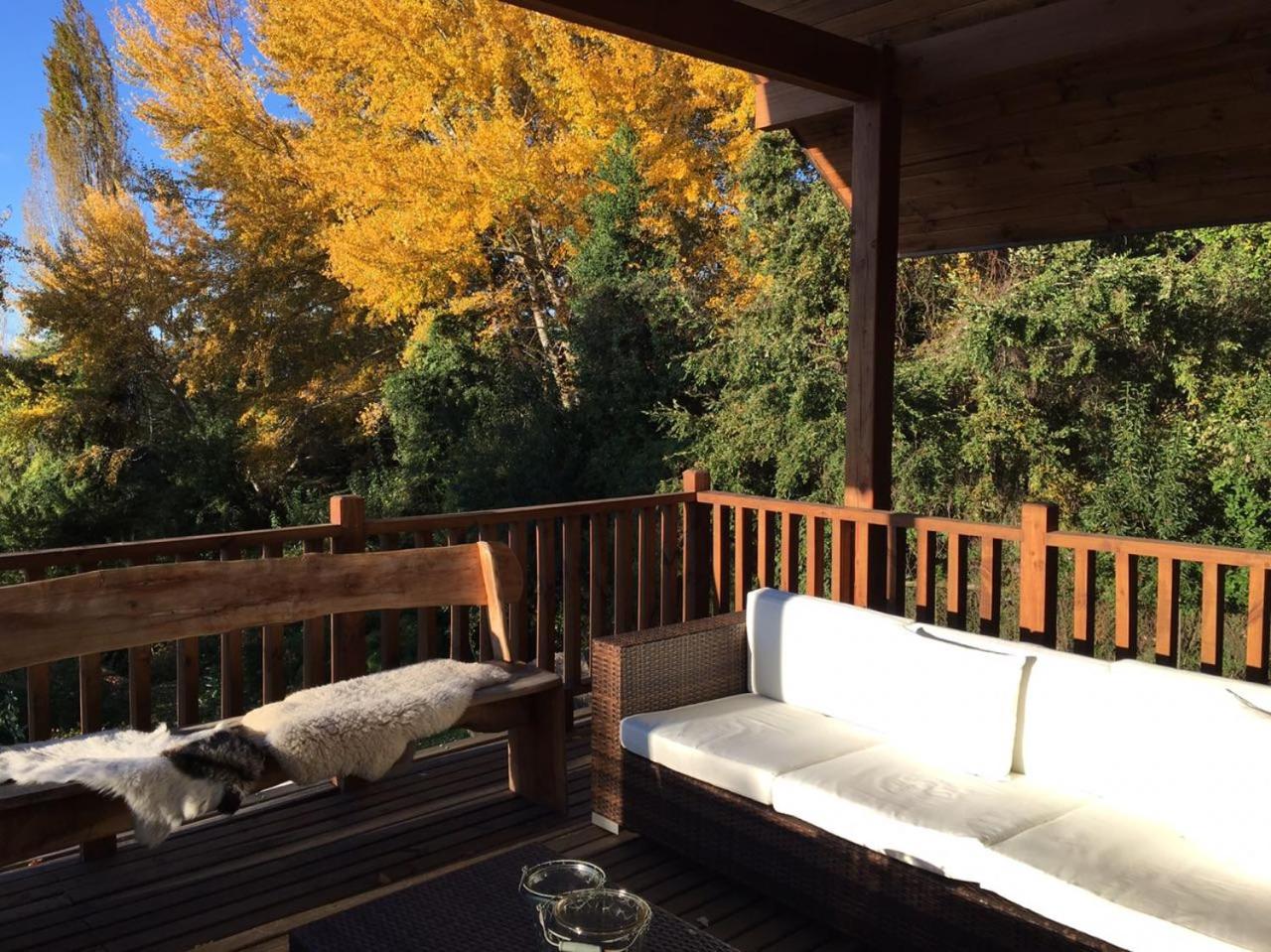 Exclusiva casa 6D 6B en condominio con acceso a lago